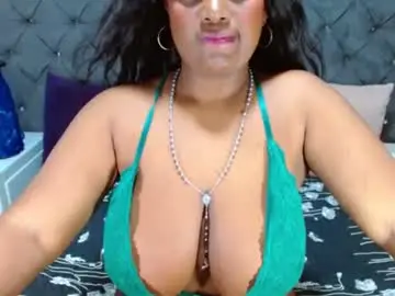 Shannonvegax  live sex cam