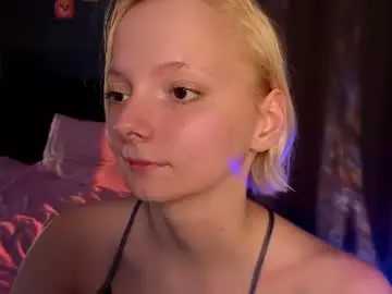 Sweet_lynx  live sex cam