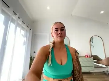 Taytay4137  live sex cam