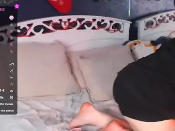 Alice_clark13  live sex cam