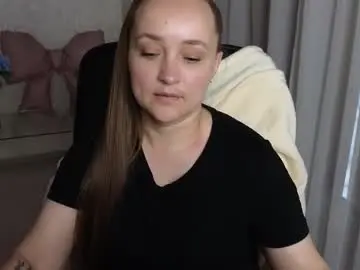 Kovalovaa  live sex cam