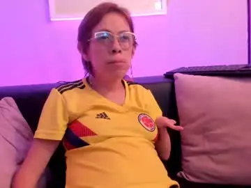 Madame_mature1  live sex cam