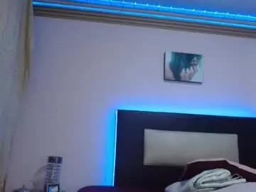 Milahall_x  live sex cam