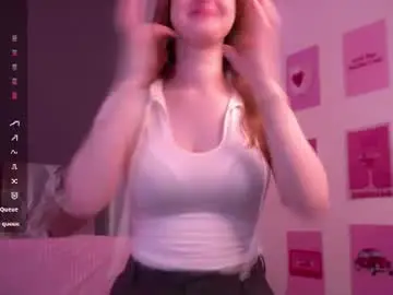 Naomilie  live sex cam