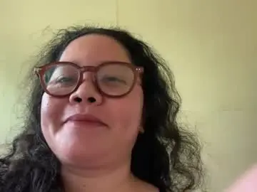 Prettygirl6999  live sex cam
