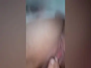 Pussytoo335993  live sex cam