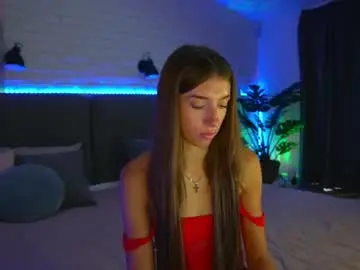 Sweet__vikki  live sex cam