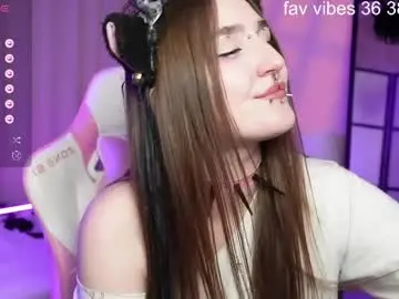 Wilder_weinn  live sex cam