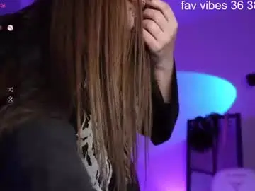 Wilder_weinn  live sex cam