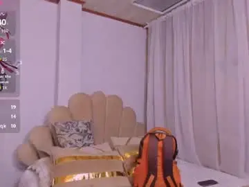 Alissbluumm  live sex cam