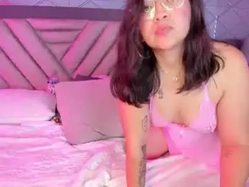 Alissbluumm  live sex cam