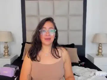 Alissbluumm  live sex cam