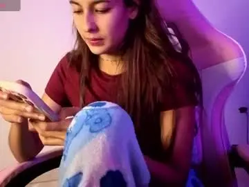 Alyssy_nc  live sex cam