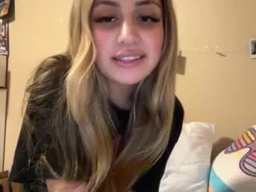 Badbihdani18  live sex cam
