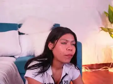 Cailynbrowm  live sex cam