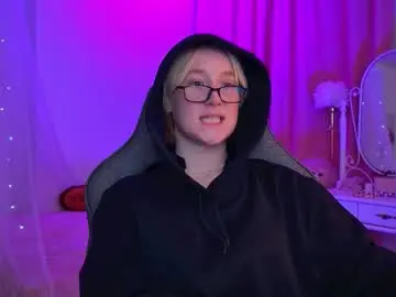 Cinbellamy  live sex cam