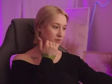 Cinbellamy  live sex cam