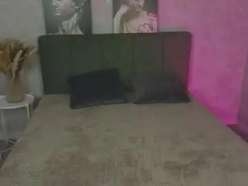 Cutefever  live sex cam