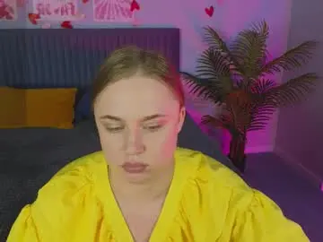 Cutefever  live sex cam