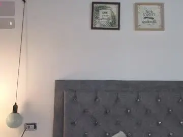 Emma_blake__  live sex cam