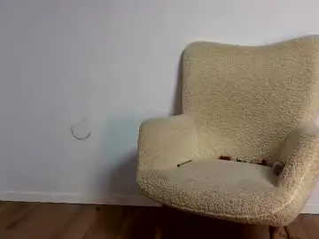 Jullyenn  live sex cam