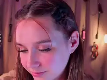 Ki_raaawr  live sex cam