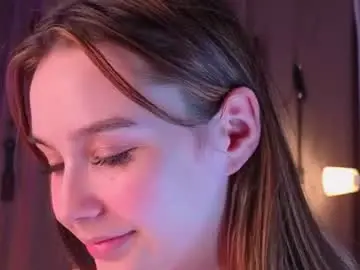 Ki_raaawr  live sex cam