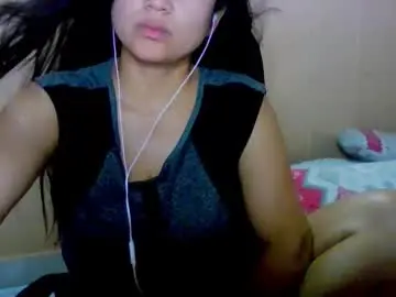 Laurengirls1  live sex cam