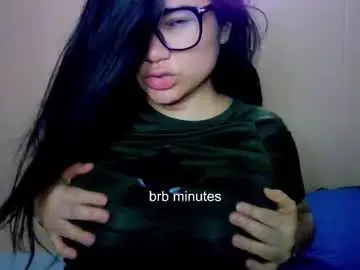 Laurengirls1  live sex cam