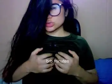 Laurengirls1  live sex cam