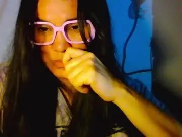 Laurengirls1  live sex cam
