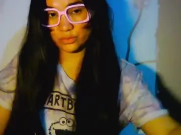 Laurengirls1  live sex cam