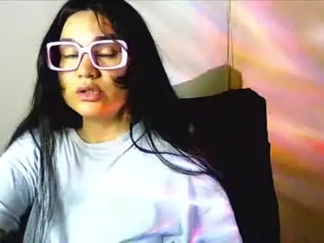 Laurengirls1  live sex cam