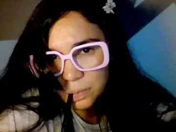 Laurengirls1  live sex cam