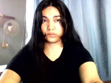 Laurengirls1  live sex cam