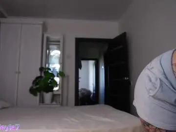 Leyla_ly  live sex cam
