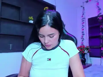 Lucy_brunno  live sex cam