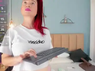 Lucy_hot89  live sex cam