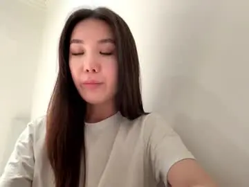 Lyrianel  live sex cam