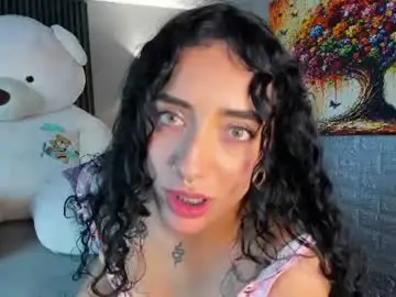 Magic_ivone  live sex cam