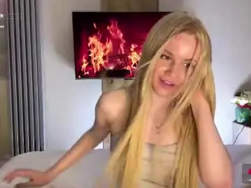 Moonavellle_  live sex cam