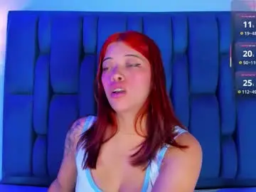 Roussevyxen  live sex cam