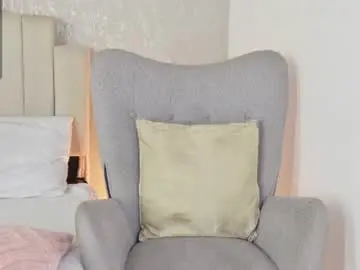 Sensualjeen  live sex cam