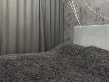 Suziebanach  live sex cam