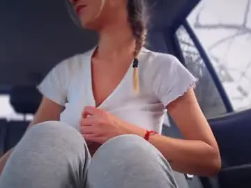 Yourguiltypassionn  live sex cam