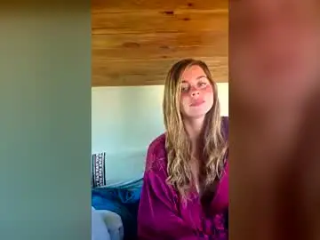 Goddesstinaa  live sex cam