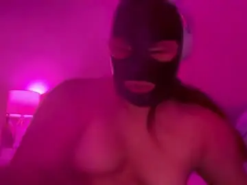 Goonfuckdoll  live sex cam