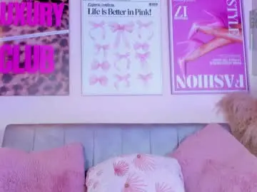 Ivanna_velvet  live sex cam