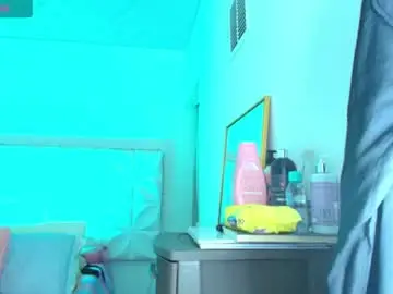 Ivonnygoldie  live sex cam