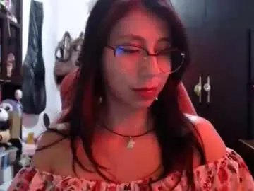 Kateeen18  live sex cam